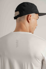 PERFORMANCE LONG TEE