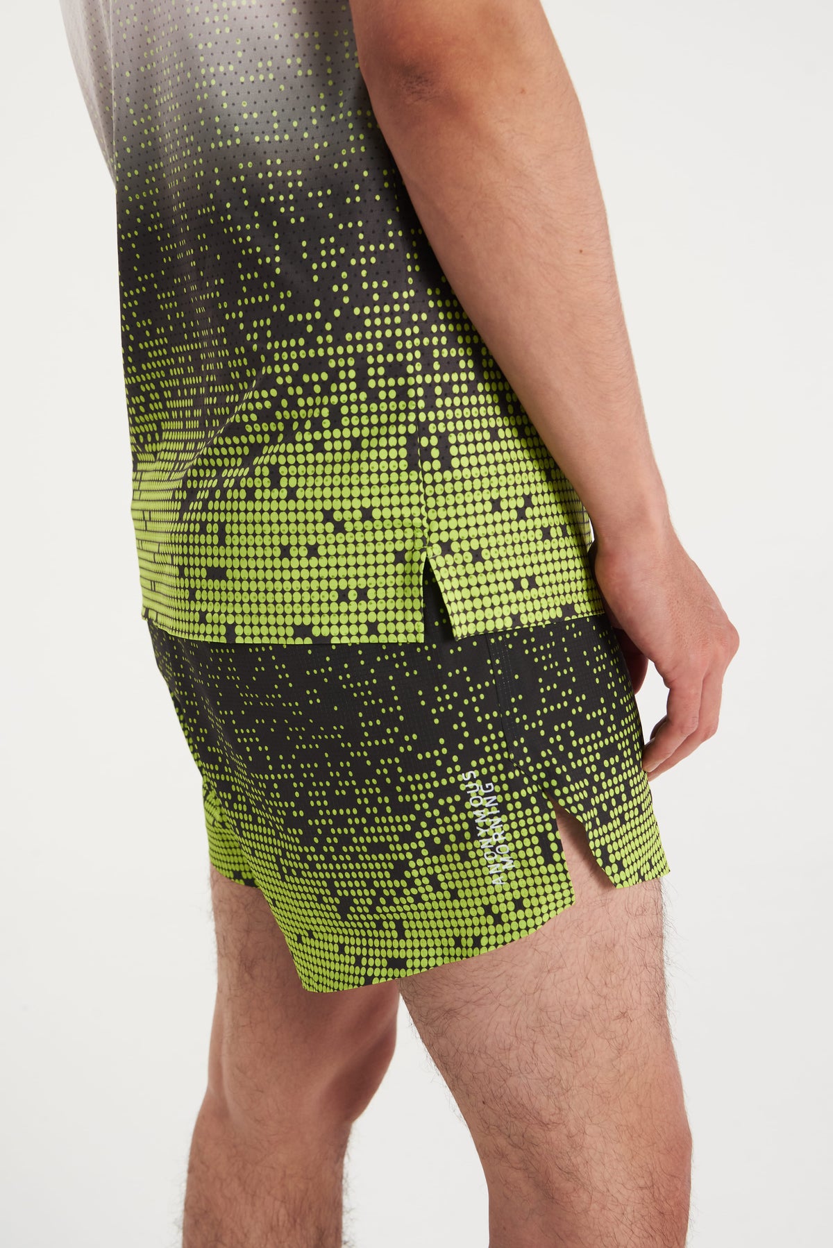 RACE AERO SPEED SHORT LUMEN