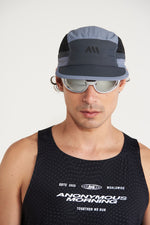 PERFORMANCE CAP SHINE