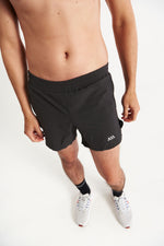 HYPER PERFORMANCE SHORT SHINE