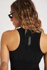 PERFORMANCE CROP TOP ANONYMOUS
