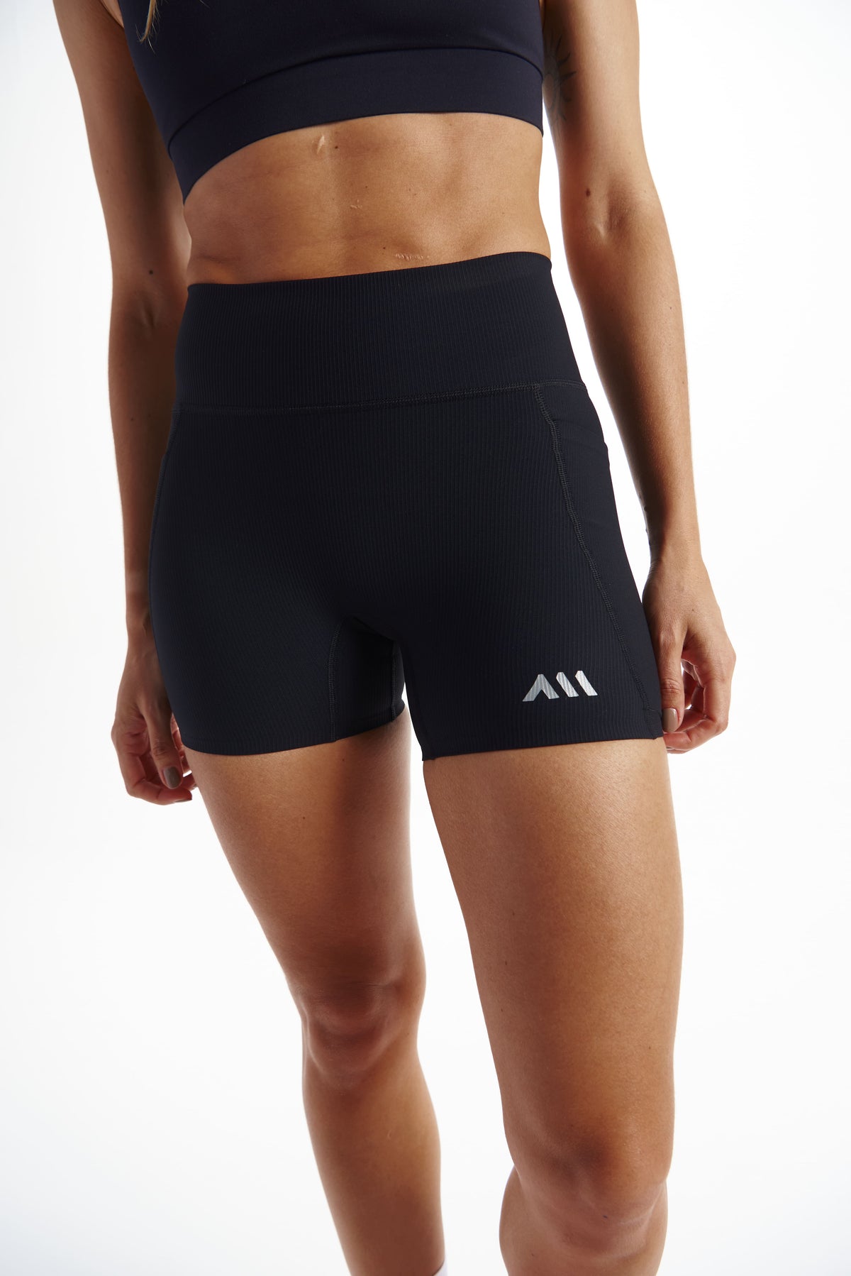 PERFORMANCE SHORT BIKER ANONYMOUS