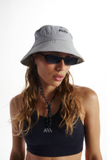 PERFORMANCE HAT PRIMITIVE
