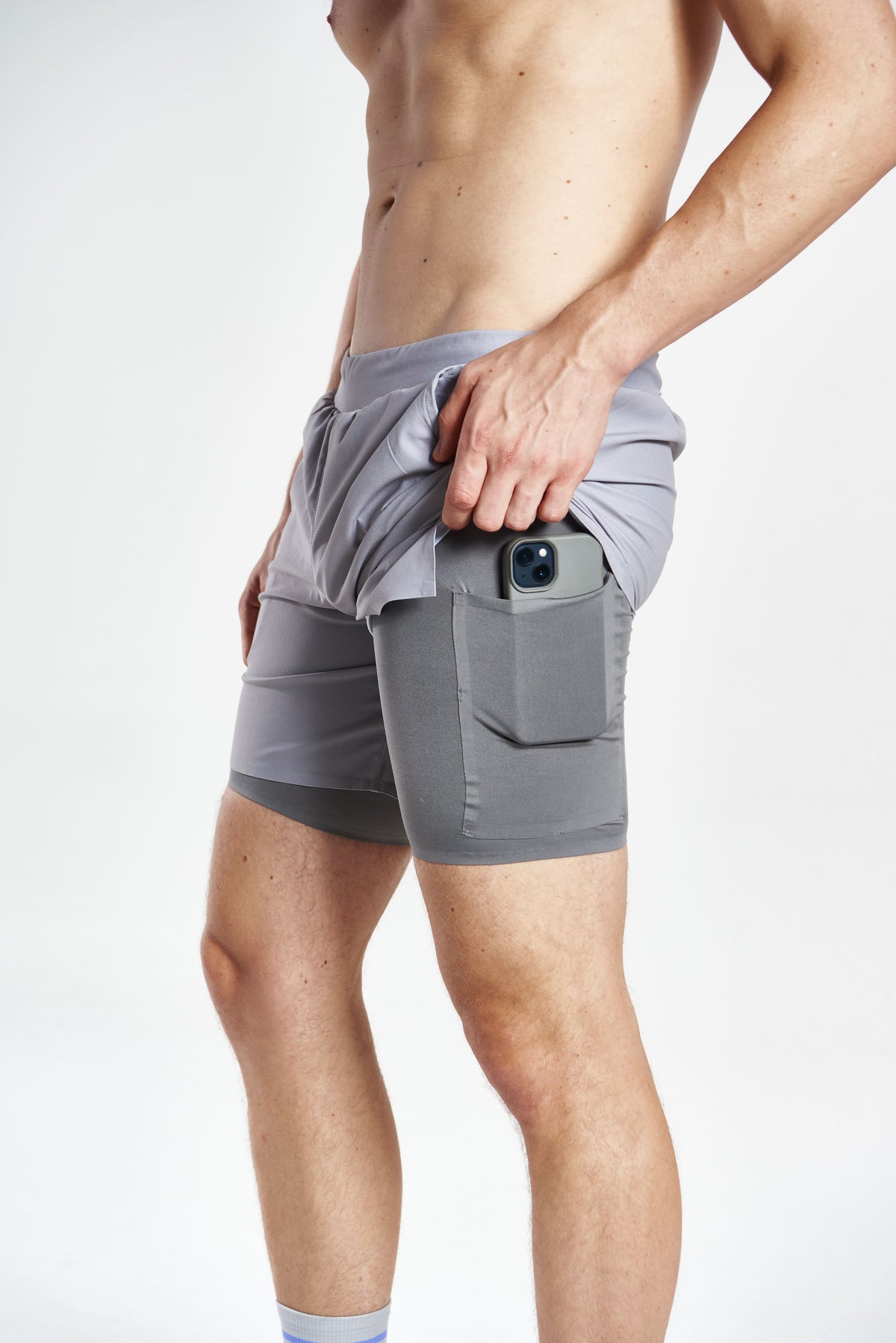 HYPER PERFORMANCESHORT VIBE