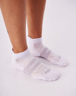 PERFORMANCE LOW SOCKS