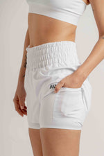 PERFORMANCE SHORT