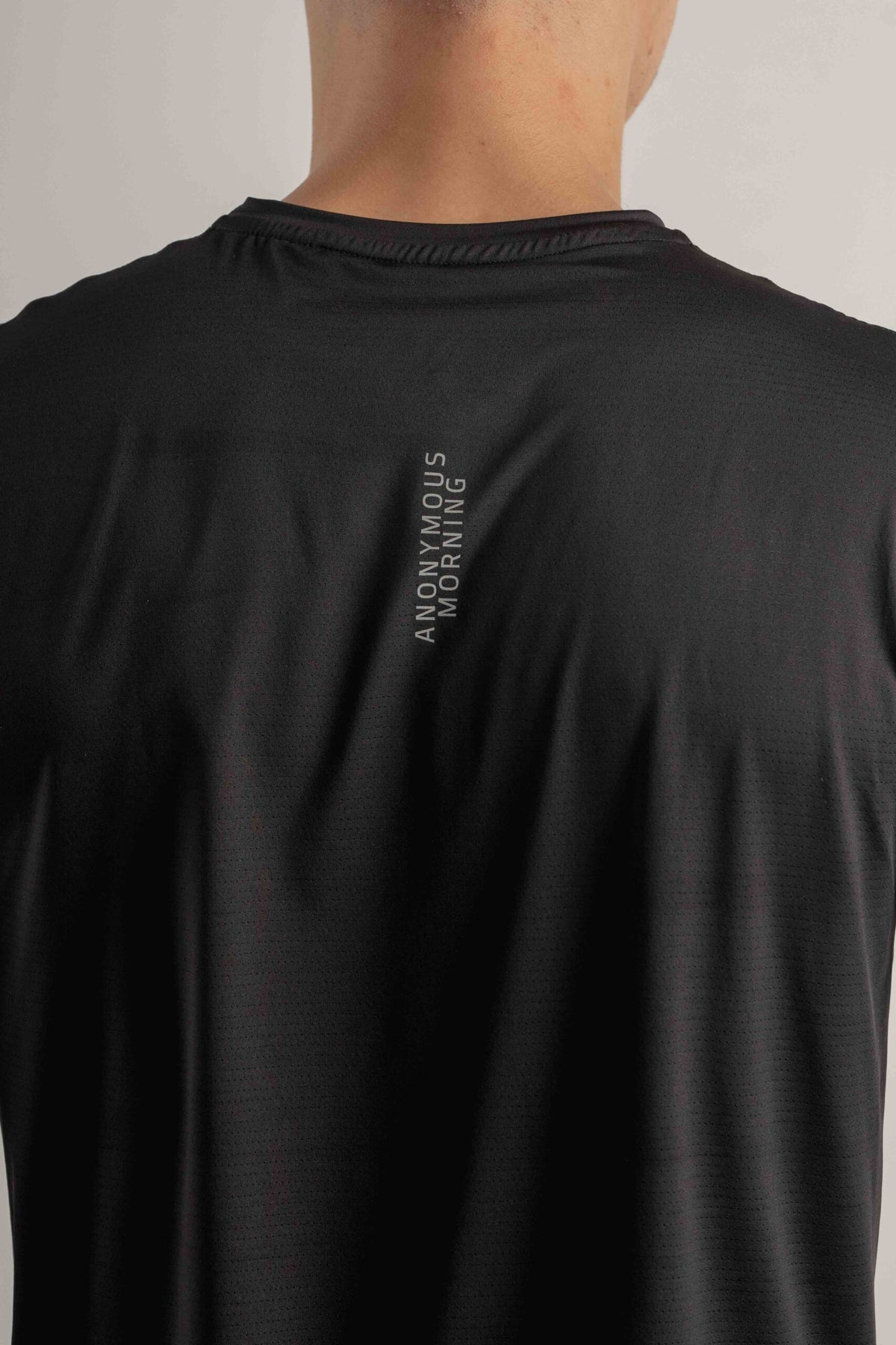 PERFORMANCE LONG TEE