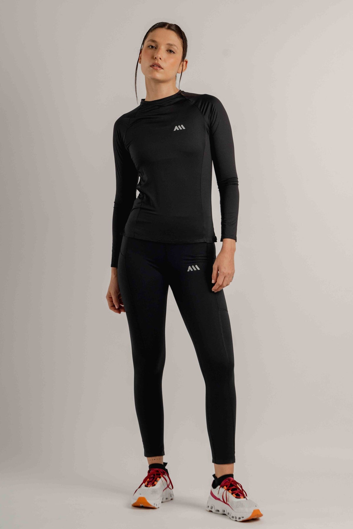 PERFORMANCE LEGGIN