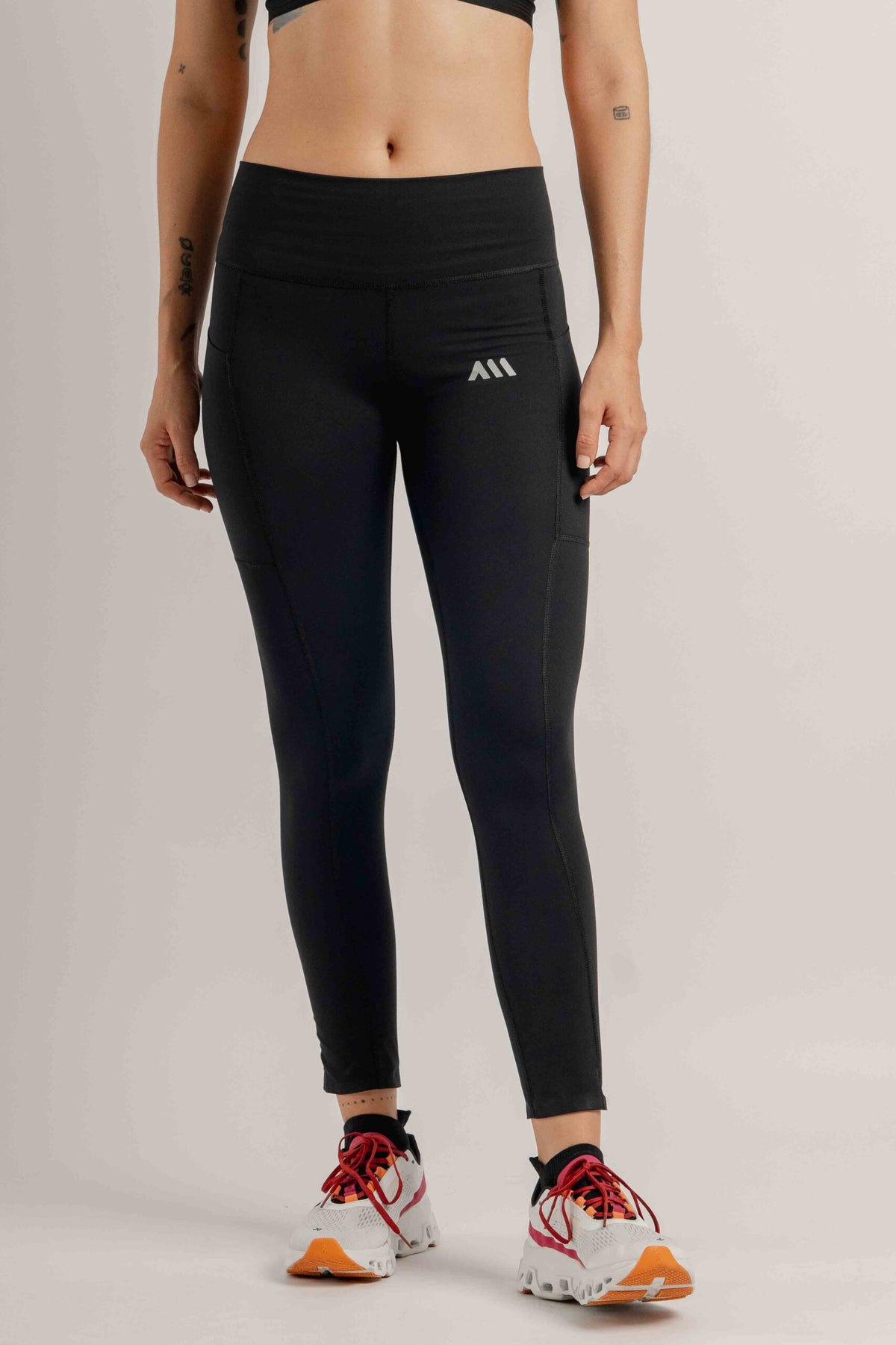 PERFORMANCE LEGGIN