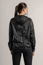 PERFORMANCE JACKET