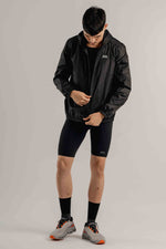 PERFORMANCE JACKET