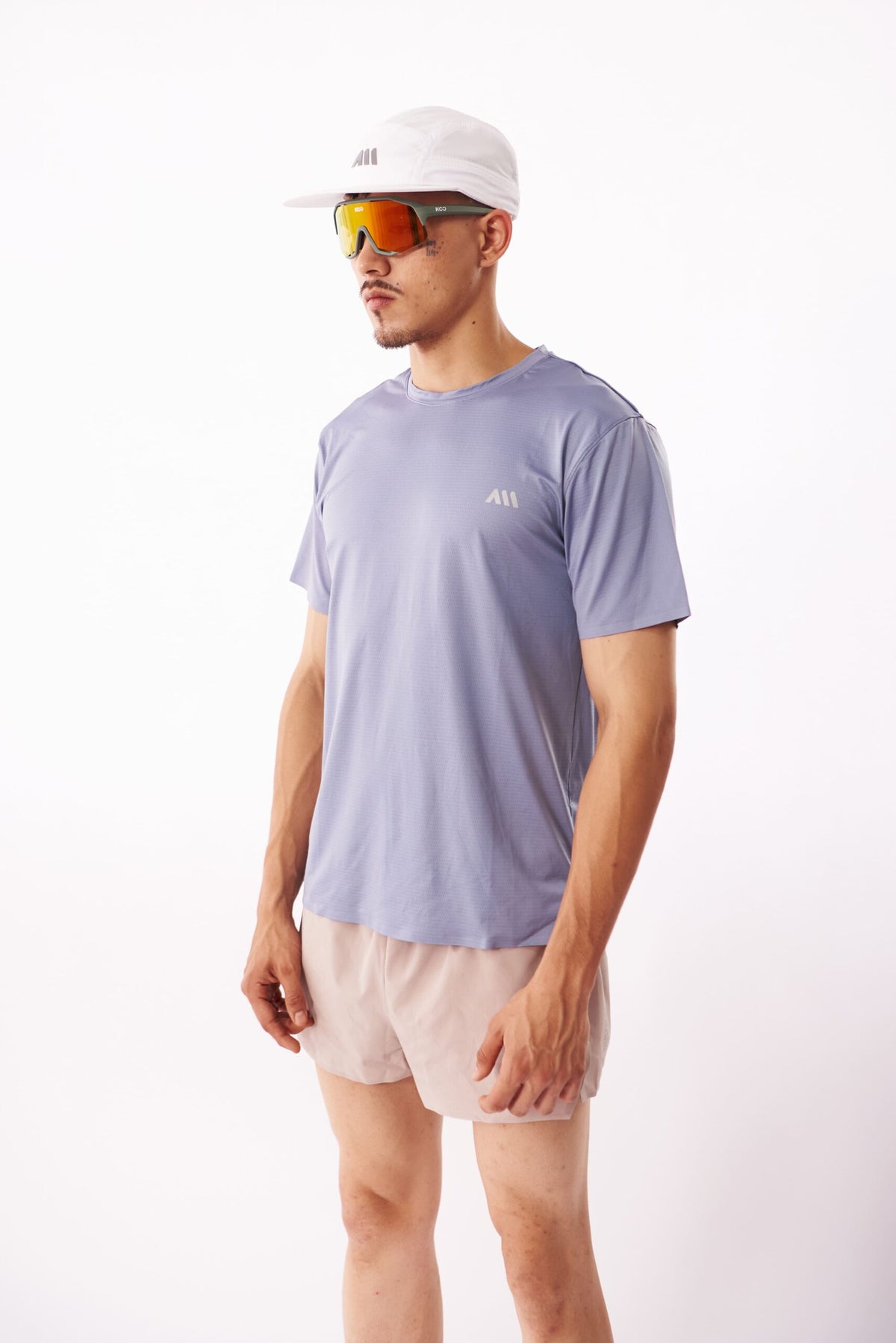 PERFORMANCE TEE