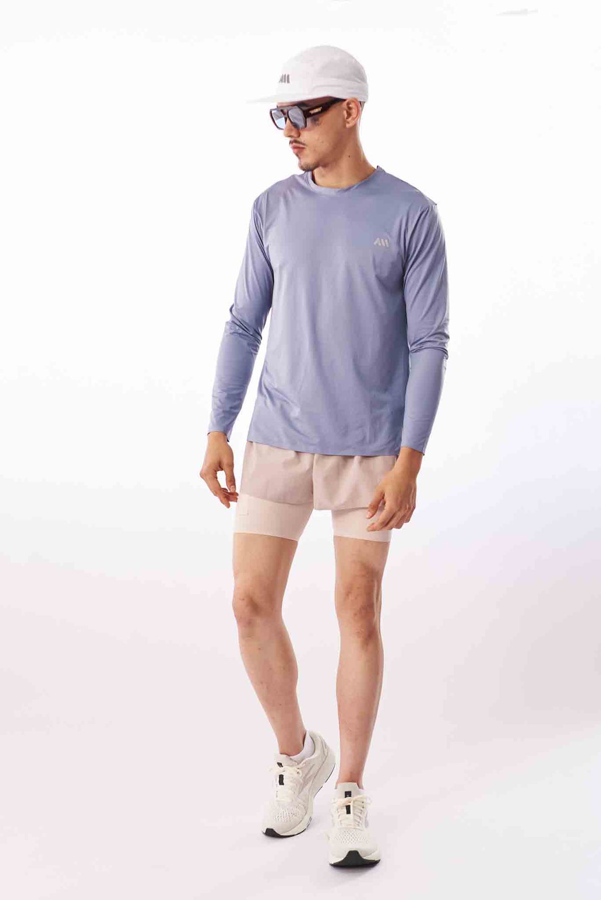 PERFORMANCE LONG TEE