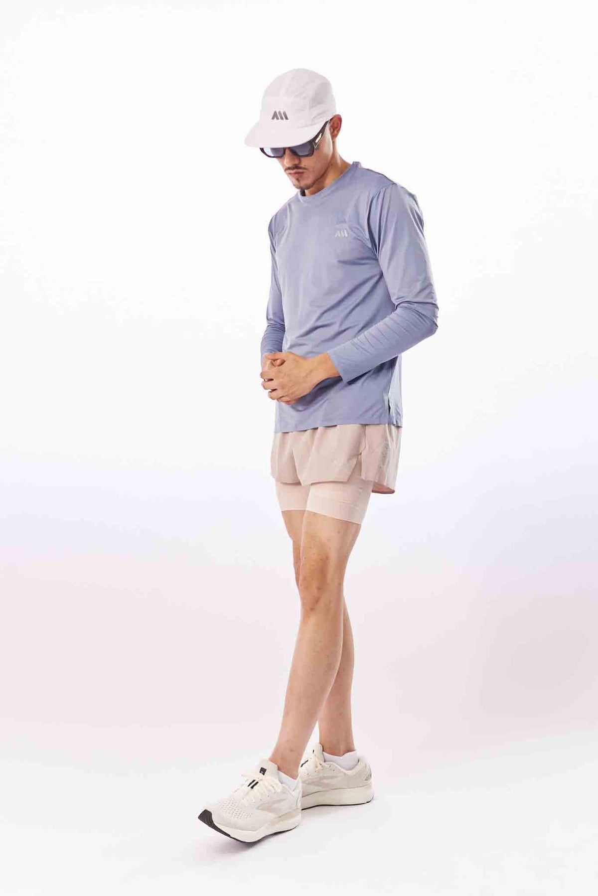 PERFORMANCE LONG TEE