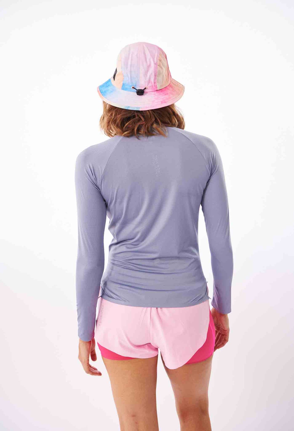 PERFORMANCE LONG TEE