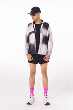 PERFORMANCE JACKET