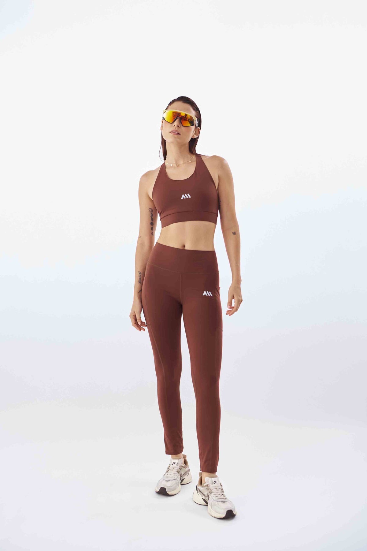 PERFORMANCE LEGGIN