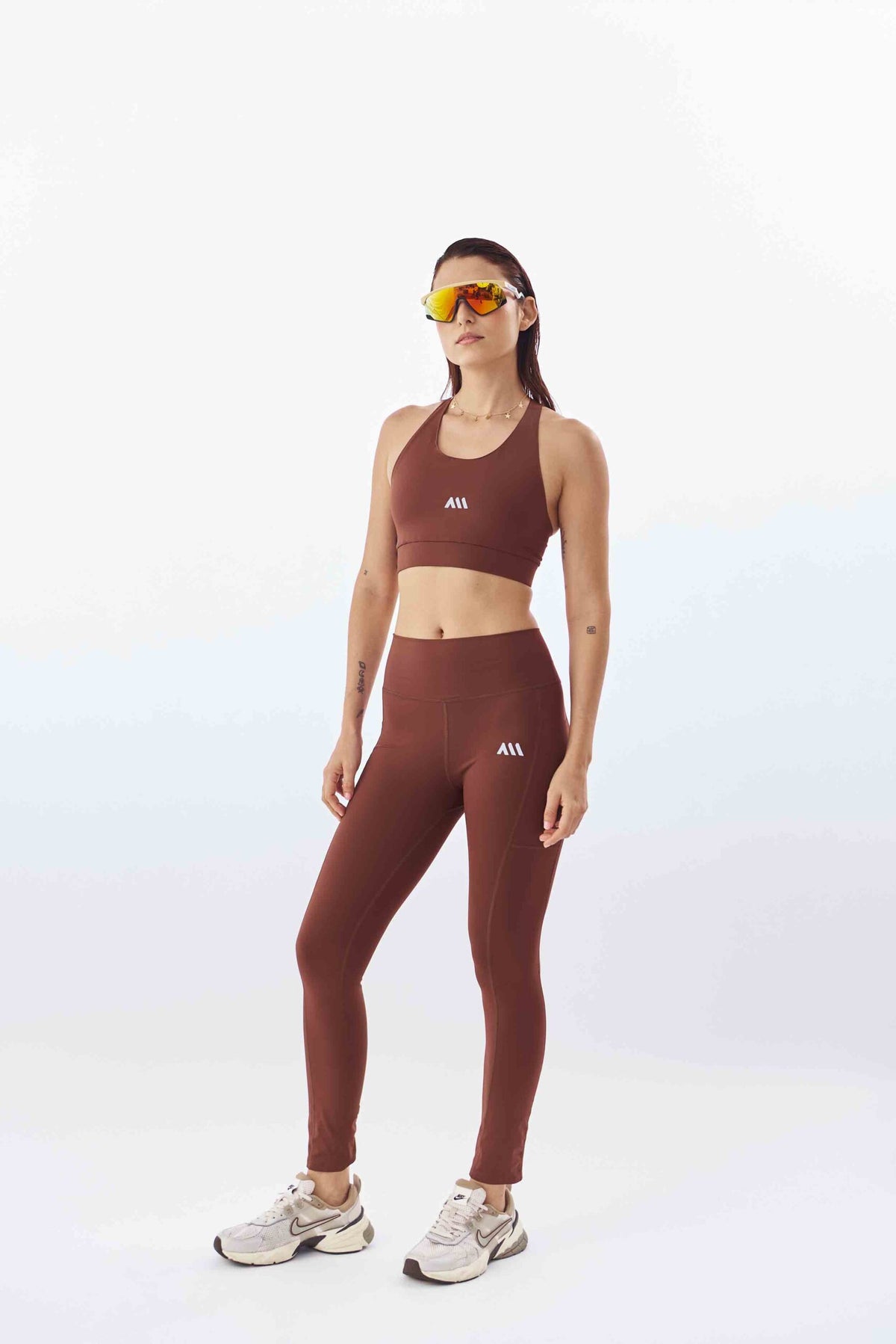 PERFORMANCE LEGGIN