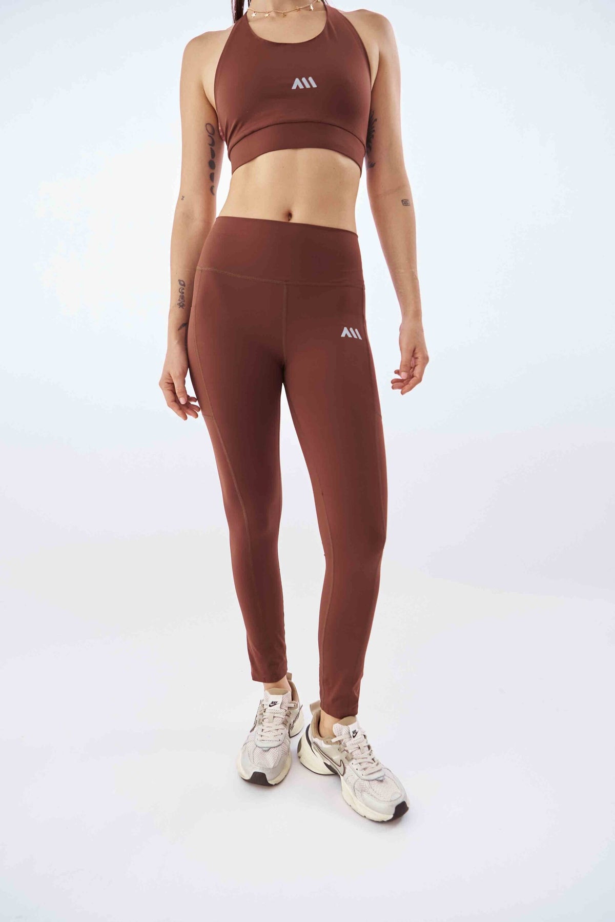PERFORMANCE LEGGIN