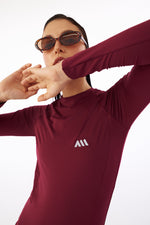 PERFORMANCE LONG TEE DASH