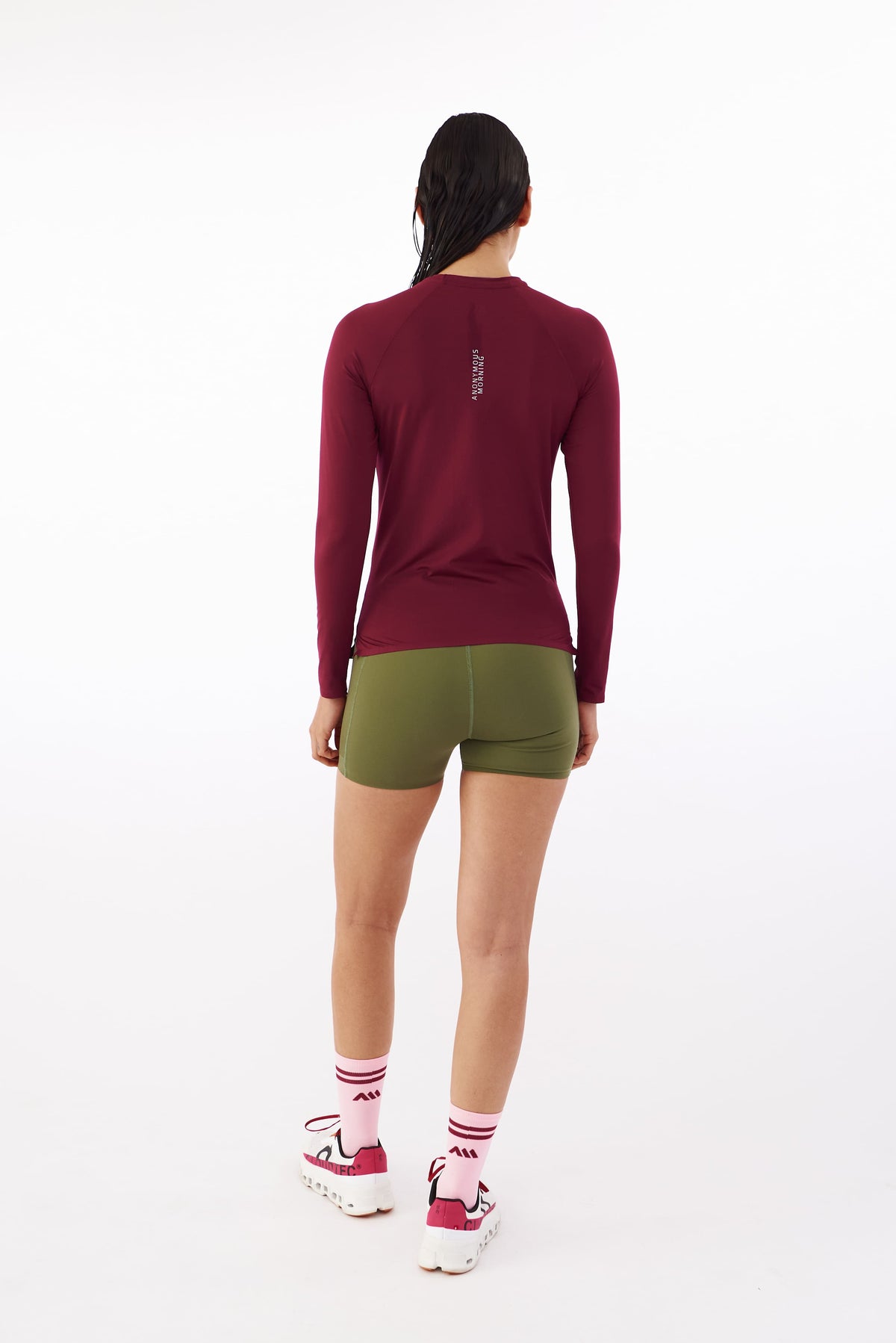 PERFORMANCE LONG TEE DASH
