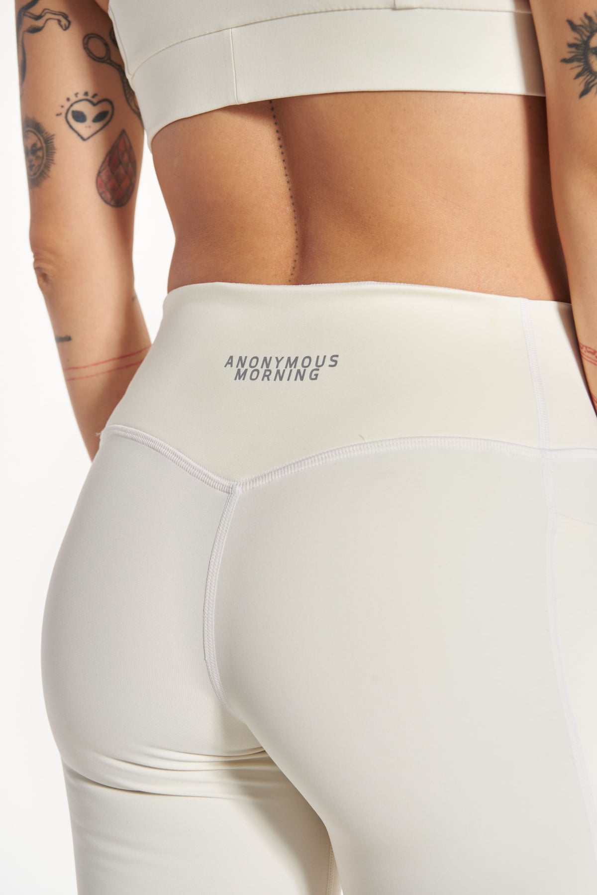 PERFORMANCE BIKER NUDE