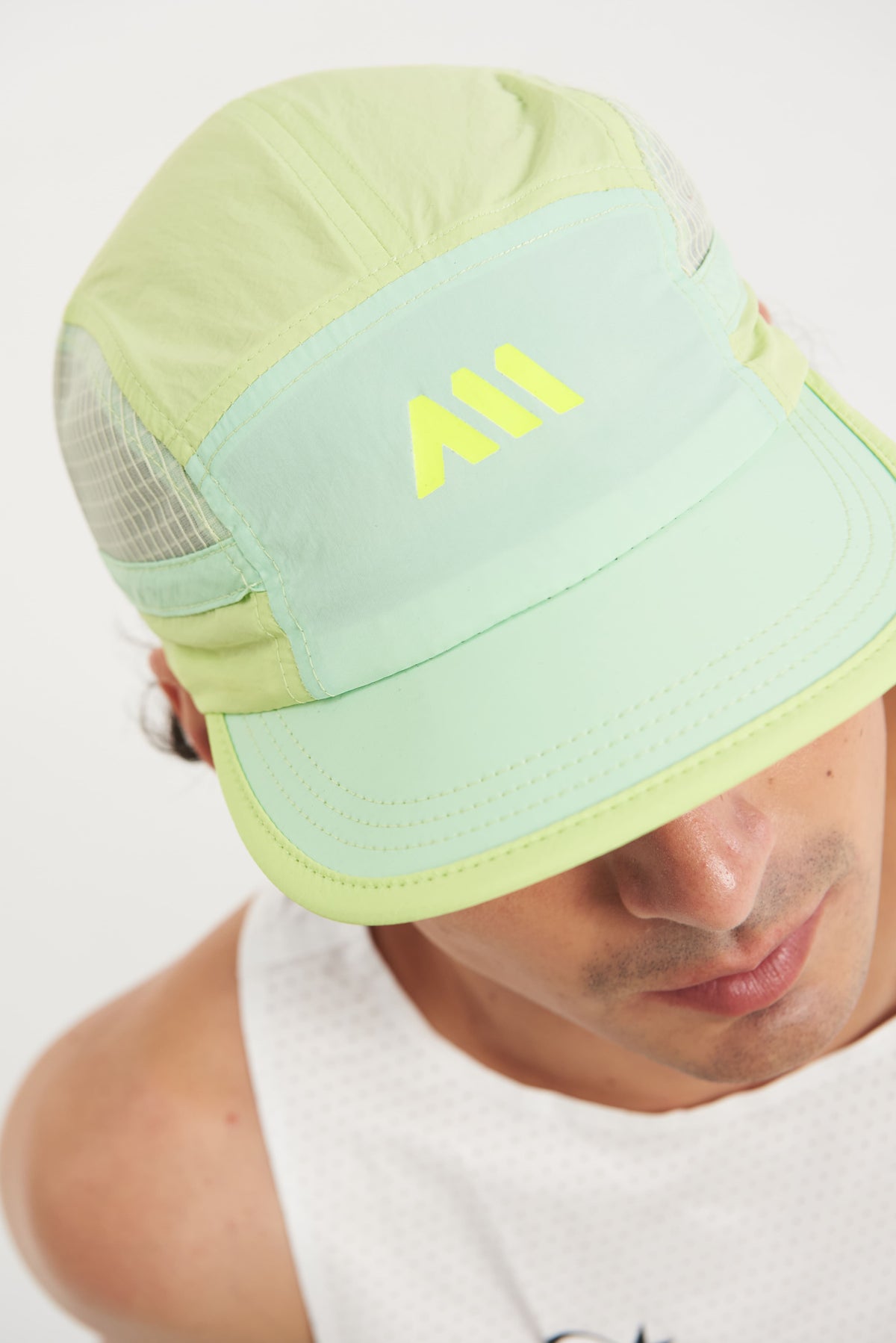 PERFORMANCE CAP LUMEN