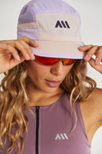 PERFORMANCE CAP GLOW