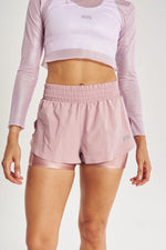 PERFORMANCE AERO SHORT GLOW
