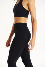 PERFORMANCE LEGGIN