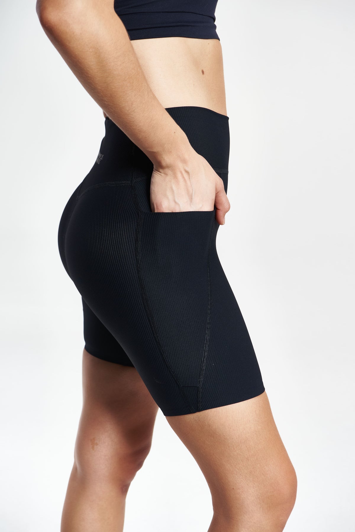 PERFORMANCE BIKER AM