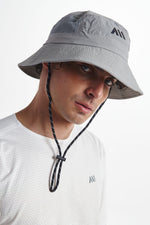 PERFORMANCE HAT PRIMITIVE