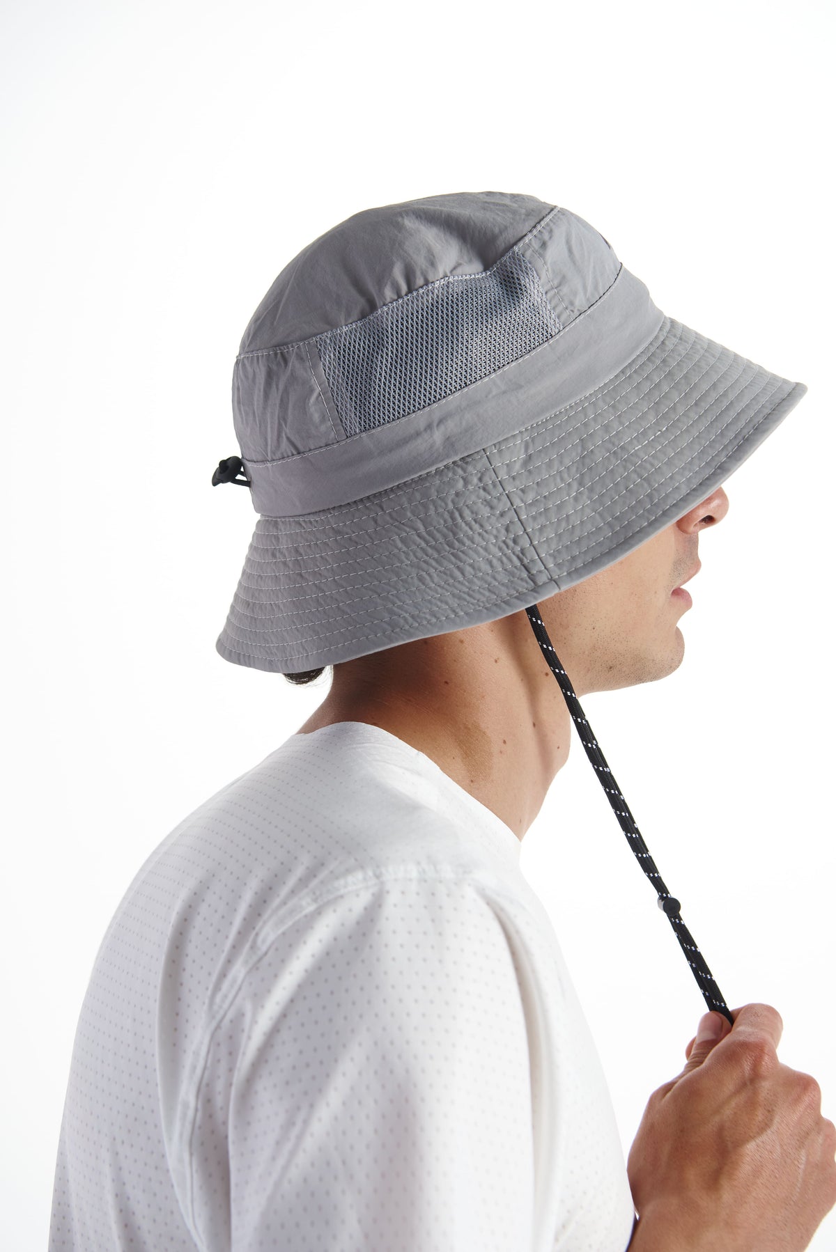 PERFORMANCE HAT PRIMITIVE