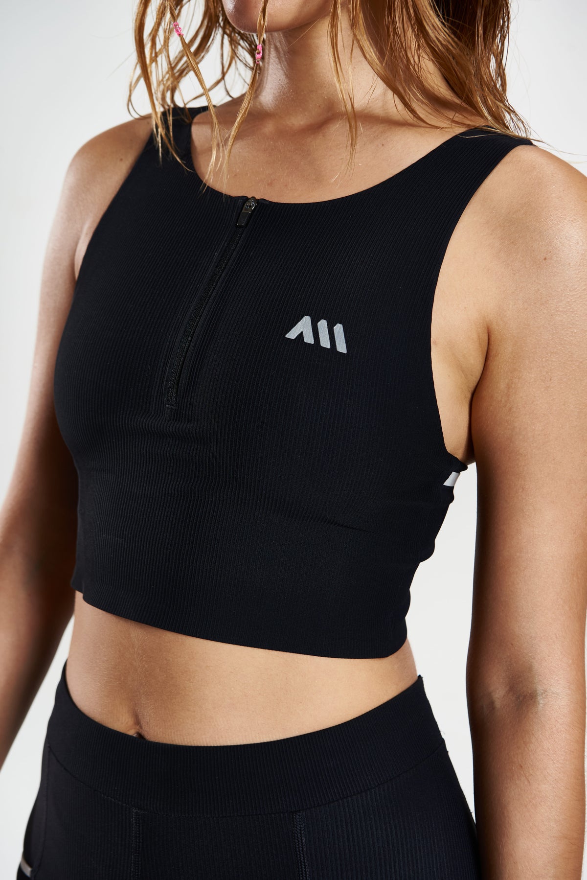 RACE ZIPPER CROP TOP