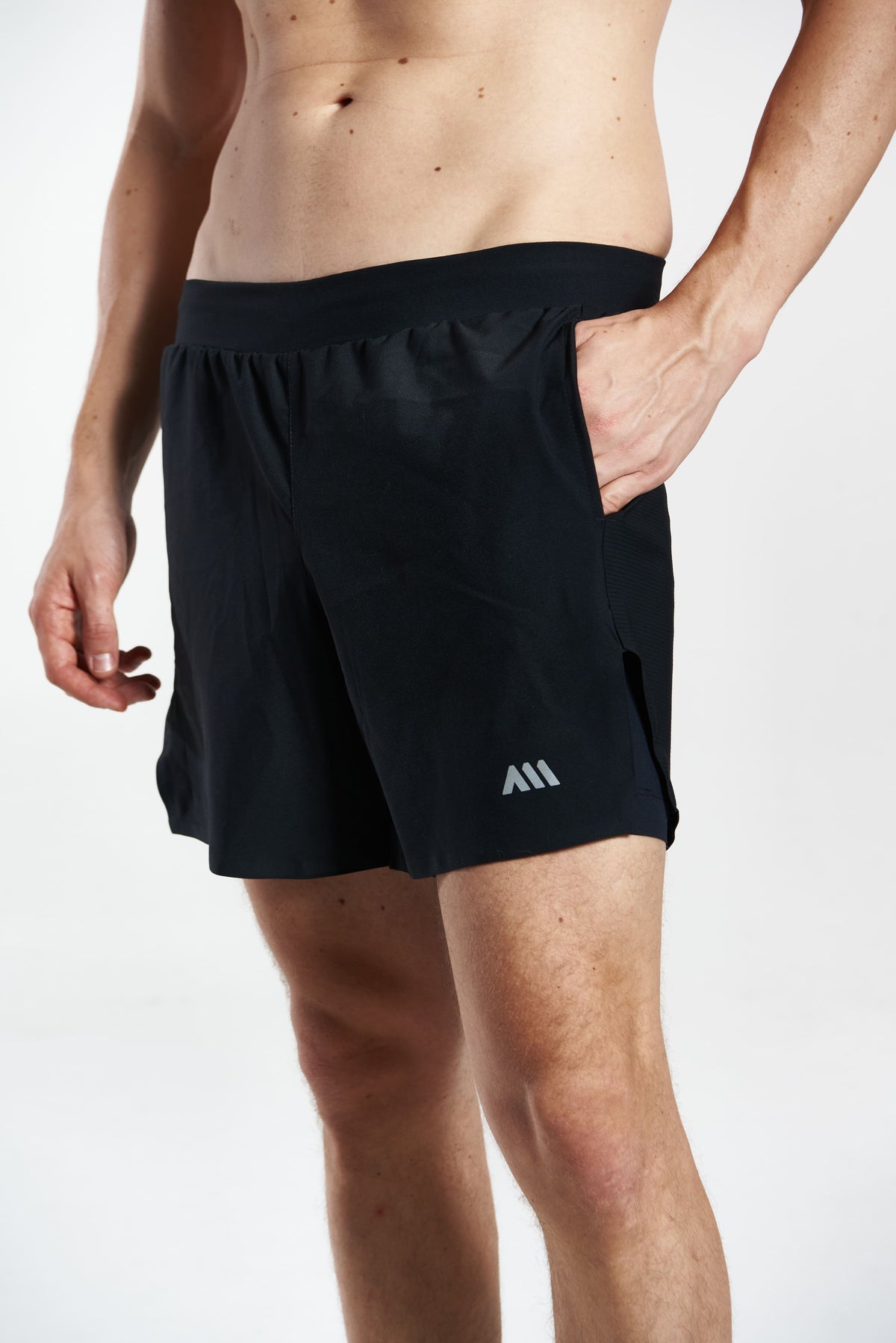 HYPER PERFORMANCESHORT ANONYMOUS