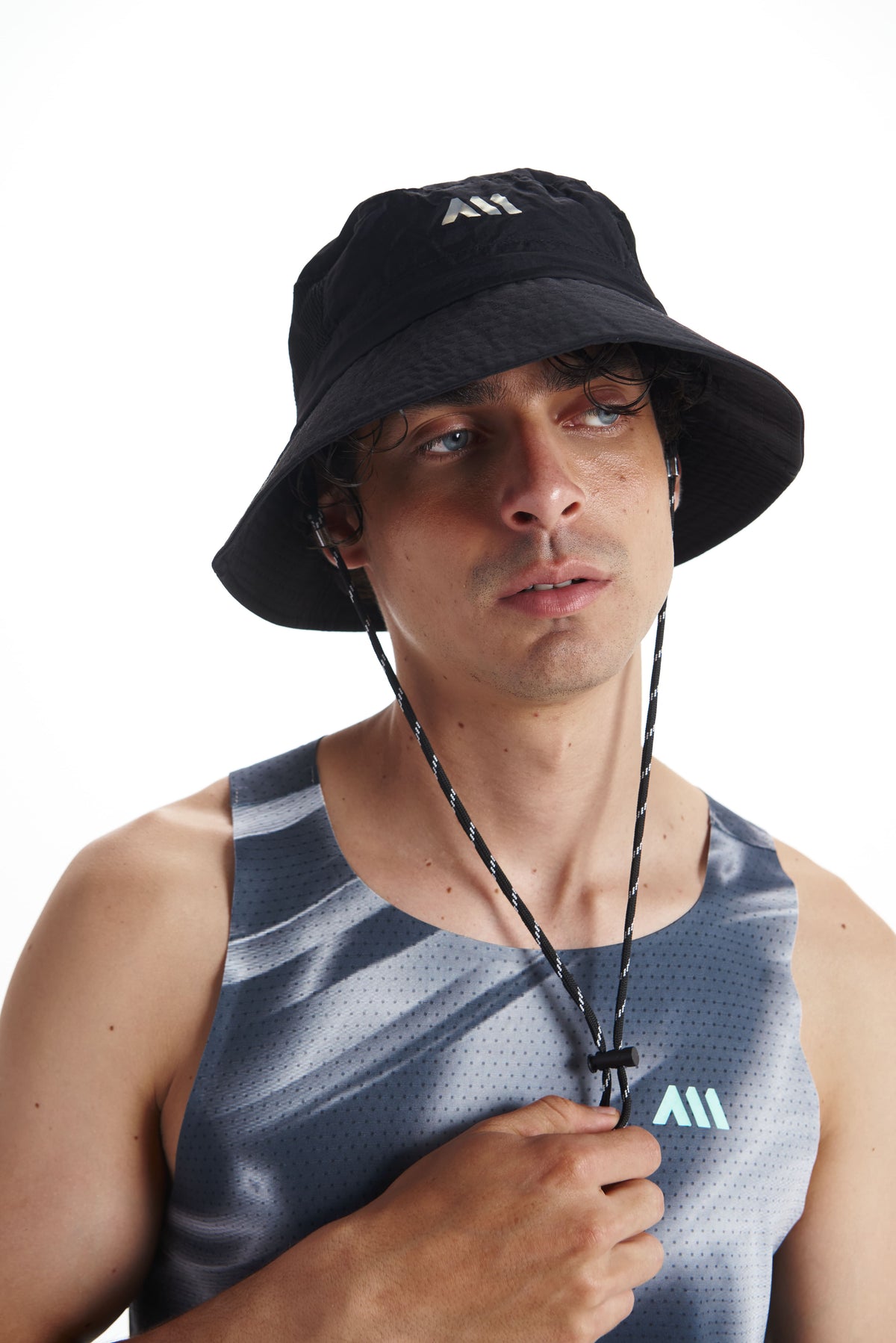 PERFORMANCE HAT ANONYMOUS