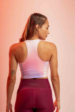 PERFORMANCE TOP